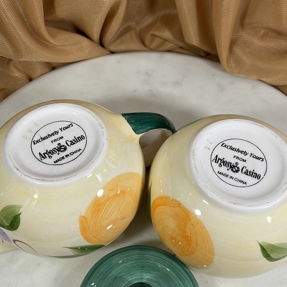 “EXCLUSIVELY YOURS” Porcelain Cream & Sugar Set from Argosy Casino - Picture 7 of 17